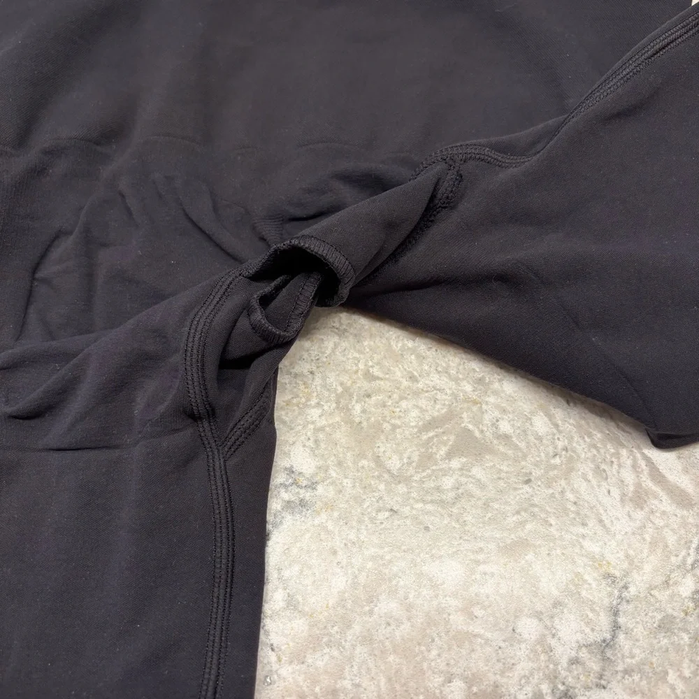 SKIMS Butt Lifting Shorts with Seamless Sculpt NWOT - Picture 7 of 9